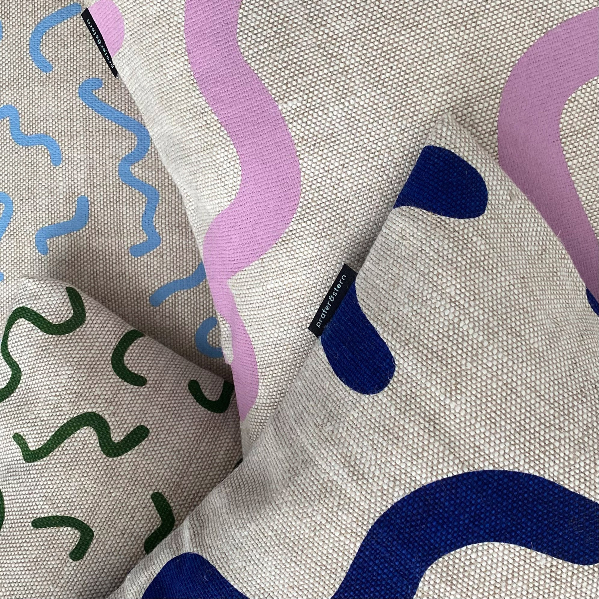 Kissenbezug 40x40cm- "Big Wiggle" in Boysenberry – Bild 2